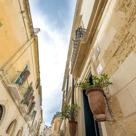 Acquaviva & 3* Lecce
