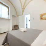Acquaviva & Lecce