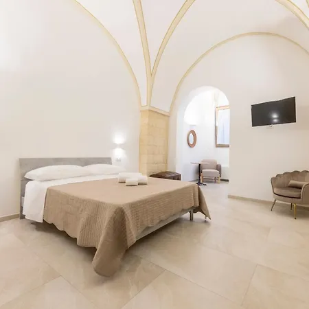 Acquaviva & Lecce